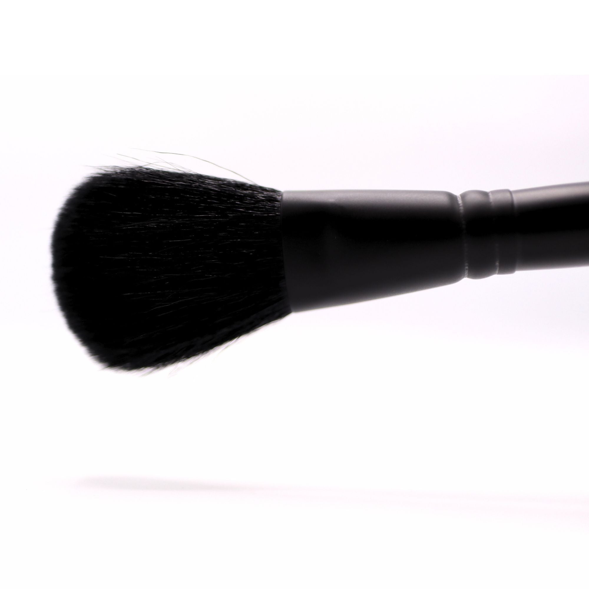 Tauhaus P-01 Bronzer & Cheek Brush, Pro Series - Fude Beauty, Japanese Makeup Brushes