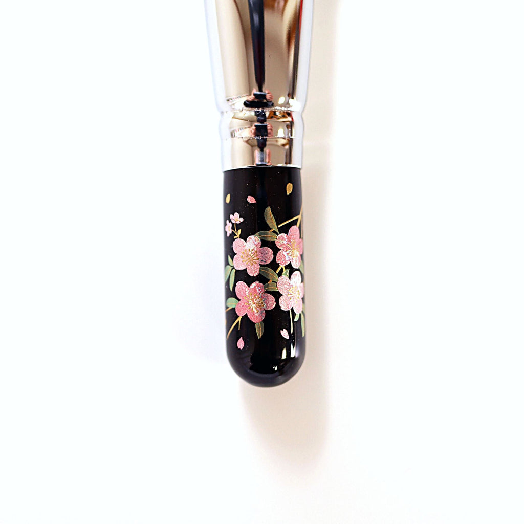 Eihodo RE20-2 Powder Brush Light Sakura うす桜, Makie Design (Limited Edition) - Fude Beauty, Japanese Makeup Brushes