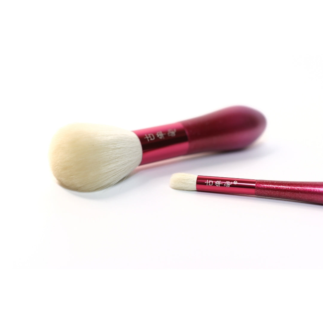 Koyomo Beni Graduation Eyeshadow Brush, Hana Series - Fude Beauty, Japanese Makeup Brushes