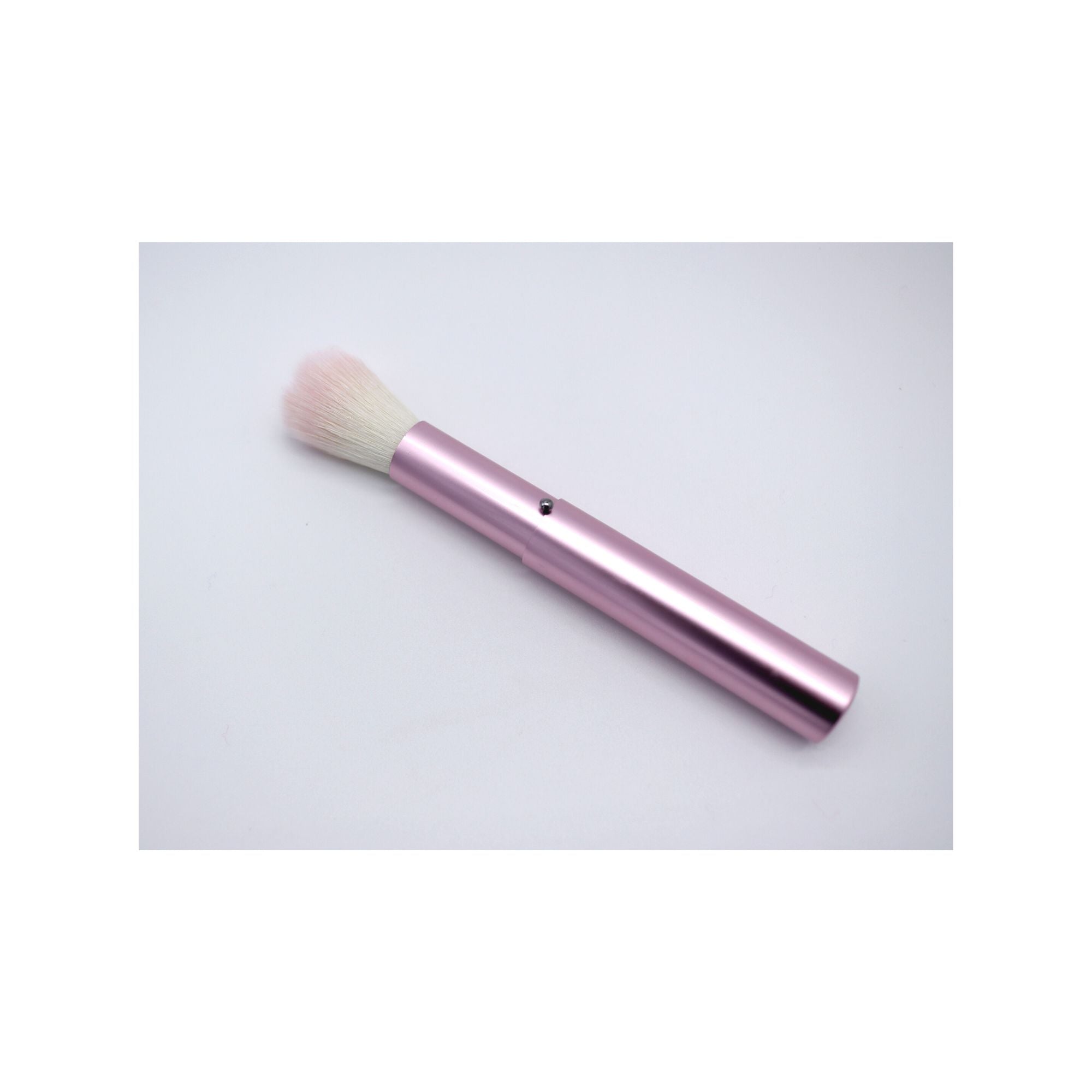 Koyudo Paw-Shaped Portable Cheek Brush (2210-7) - Fude Beauty, Japanese Makeup Brushes