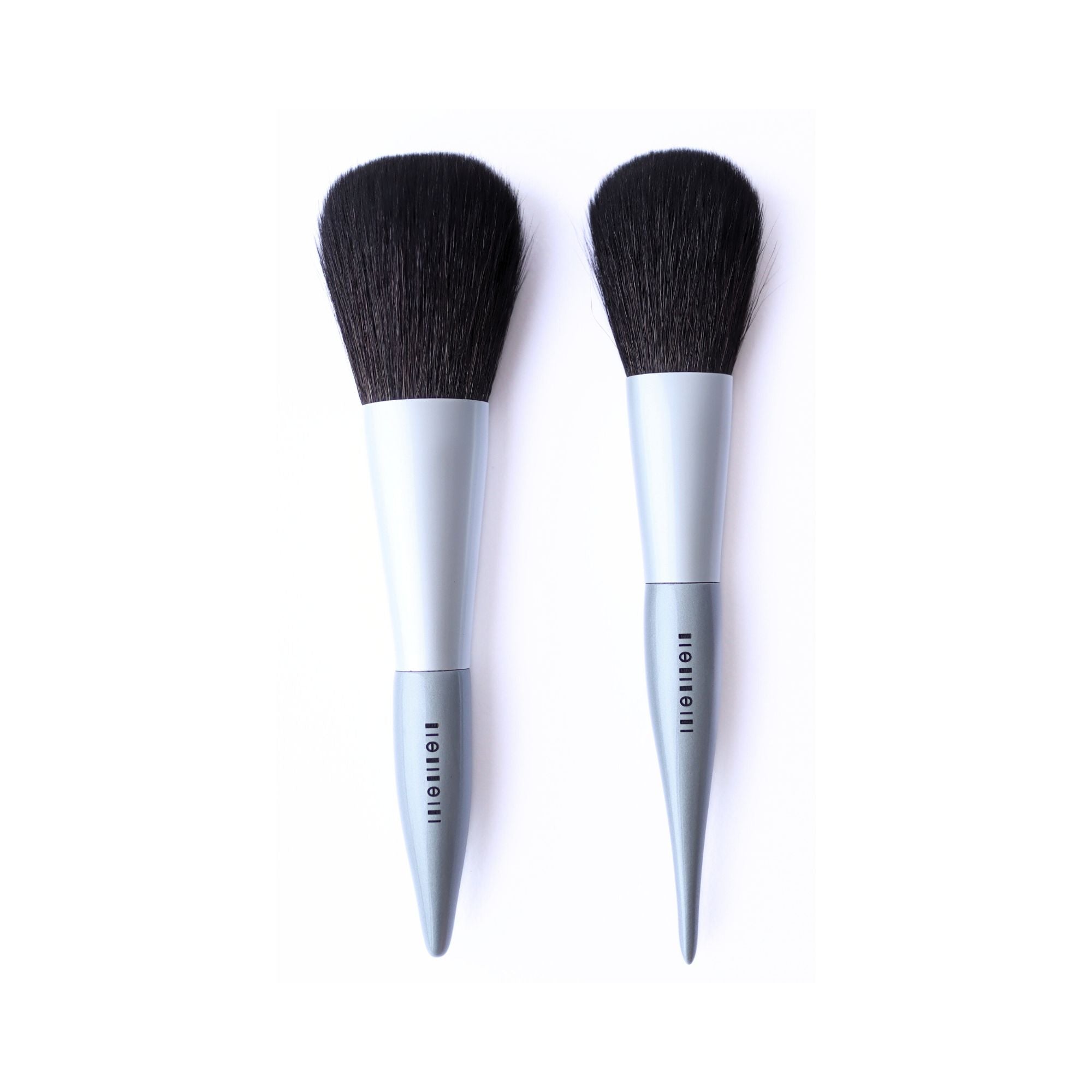 Tauhaus S-Line Face Brush (O-22FC) - Fude Beauty, Japanese Makeup Brushes