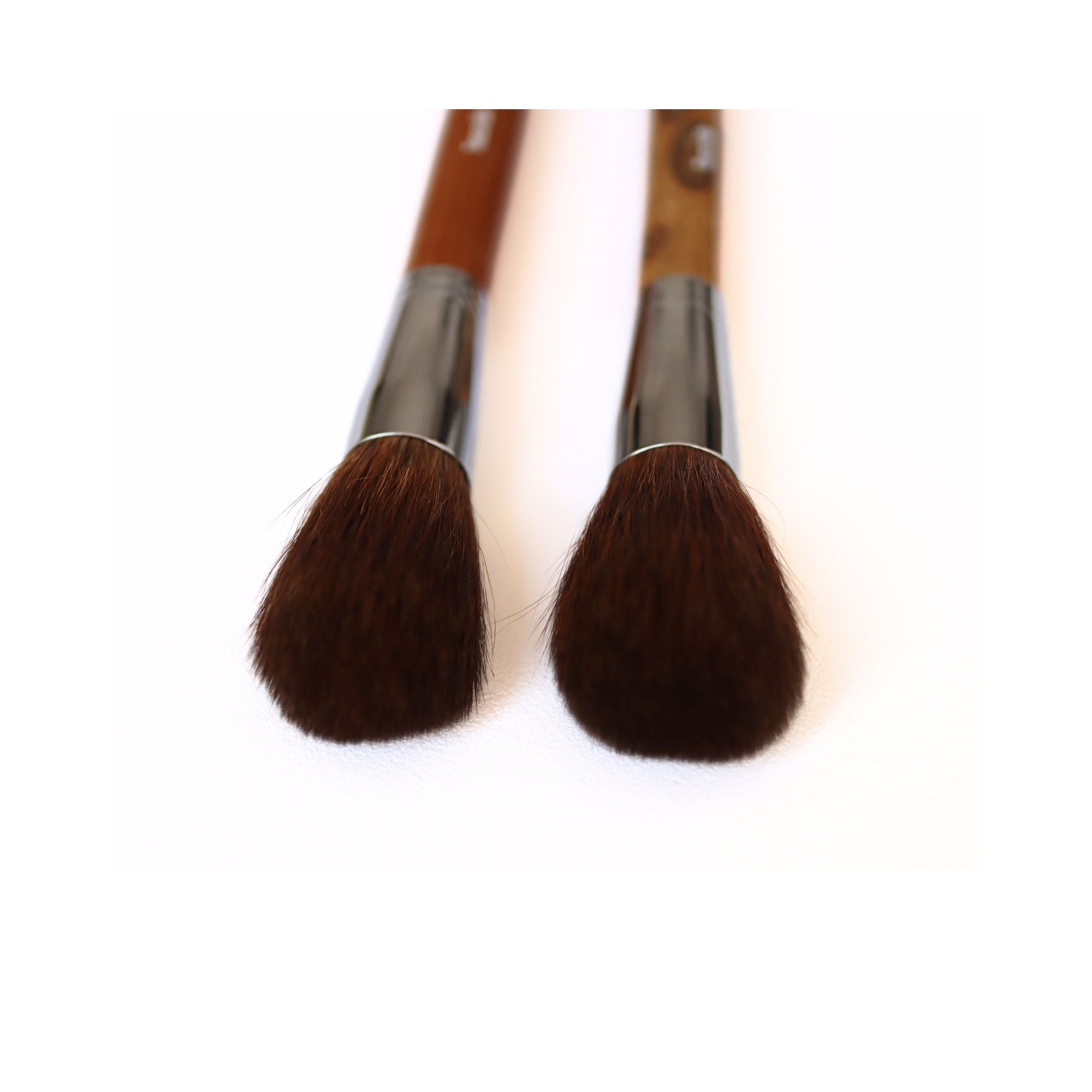 Tanseido Large Cheek Brush, Shina Take シナ竹 'Bamboo' Series (AC28TAKE) - Fude Beauty, Japanese Makeup Brushes