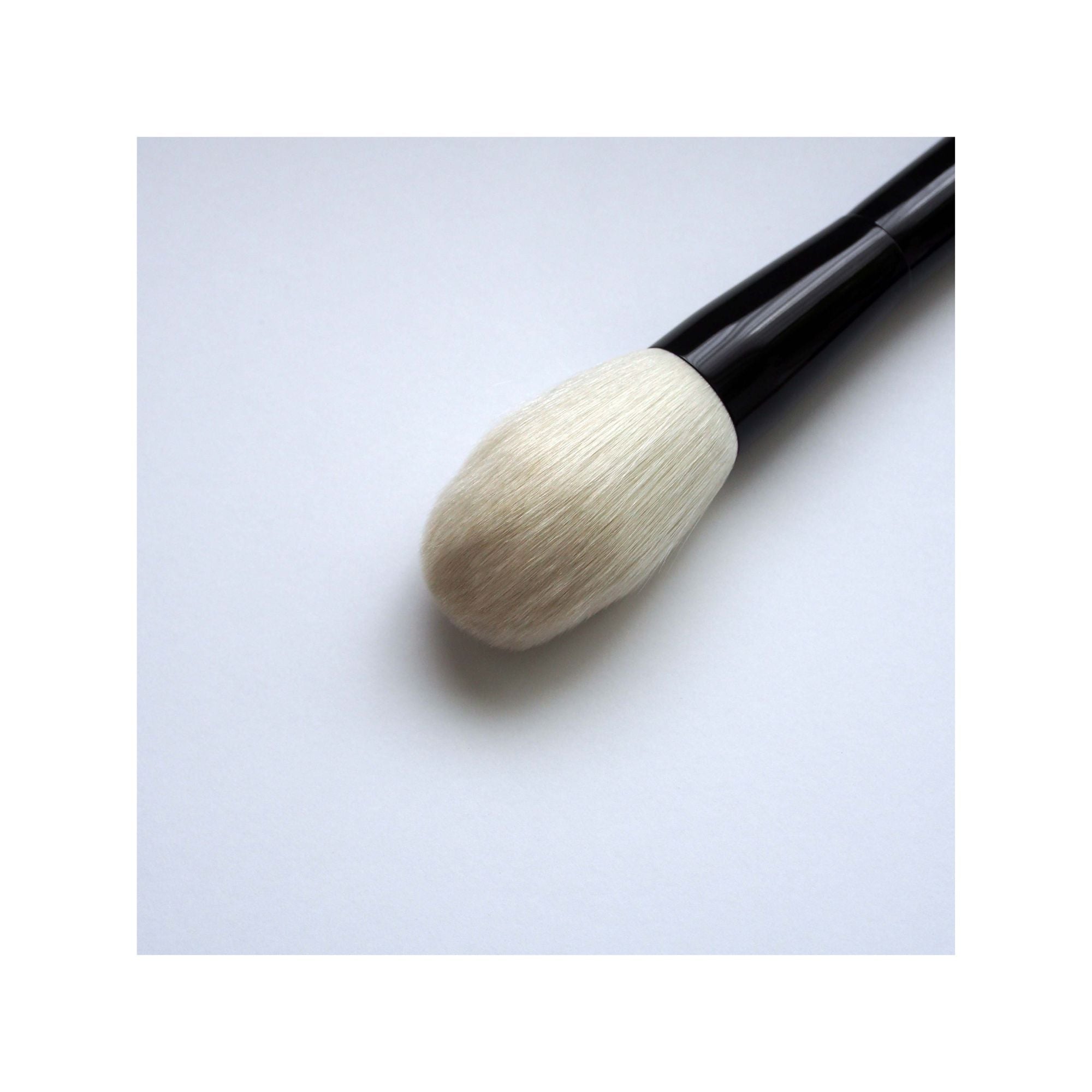 Koyudo Yoshiki Saibikoho Sakura Makie Powder Brush (Limited Edition) - Fude Beauty, Japanese Makeup Brushes