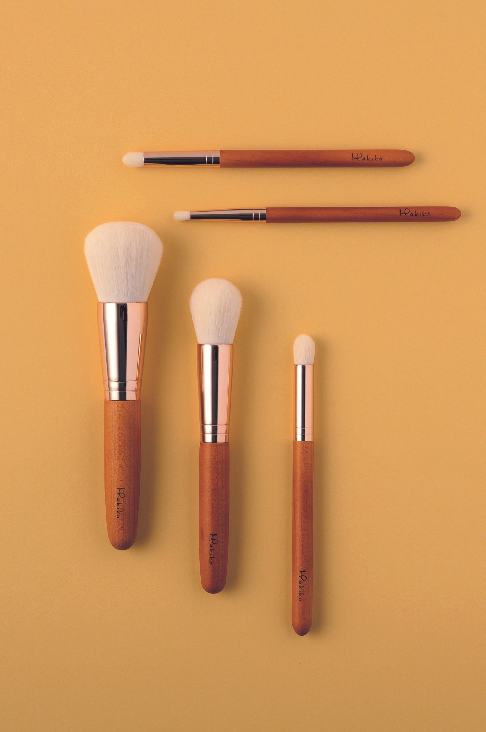 Koyudo M-5 Lip and Eyeliner Brush, Makiko Series - Fude Beauty, Japanese Makeup Brushes