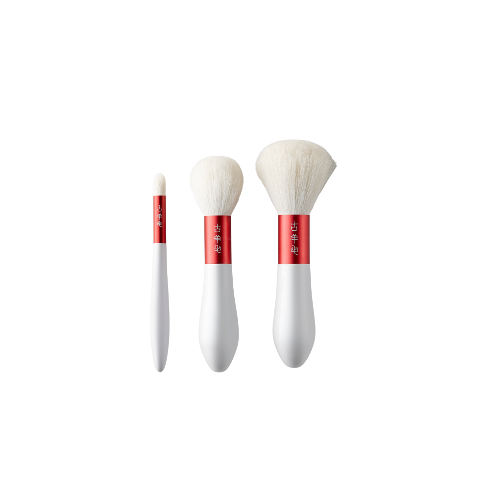 Koyomo Pearl White Cheek Brush, Hana Series - Fude Beauty, Japanese Makeup Brushes