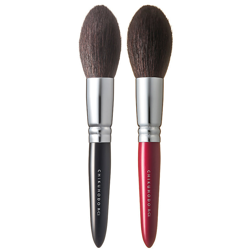 Chikuhodo Cheek Brush, Regular Series (R-C1 Black, RR-C1 Red) - Fude Beauty, Japanese Makeup Brushes