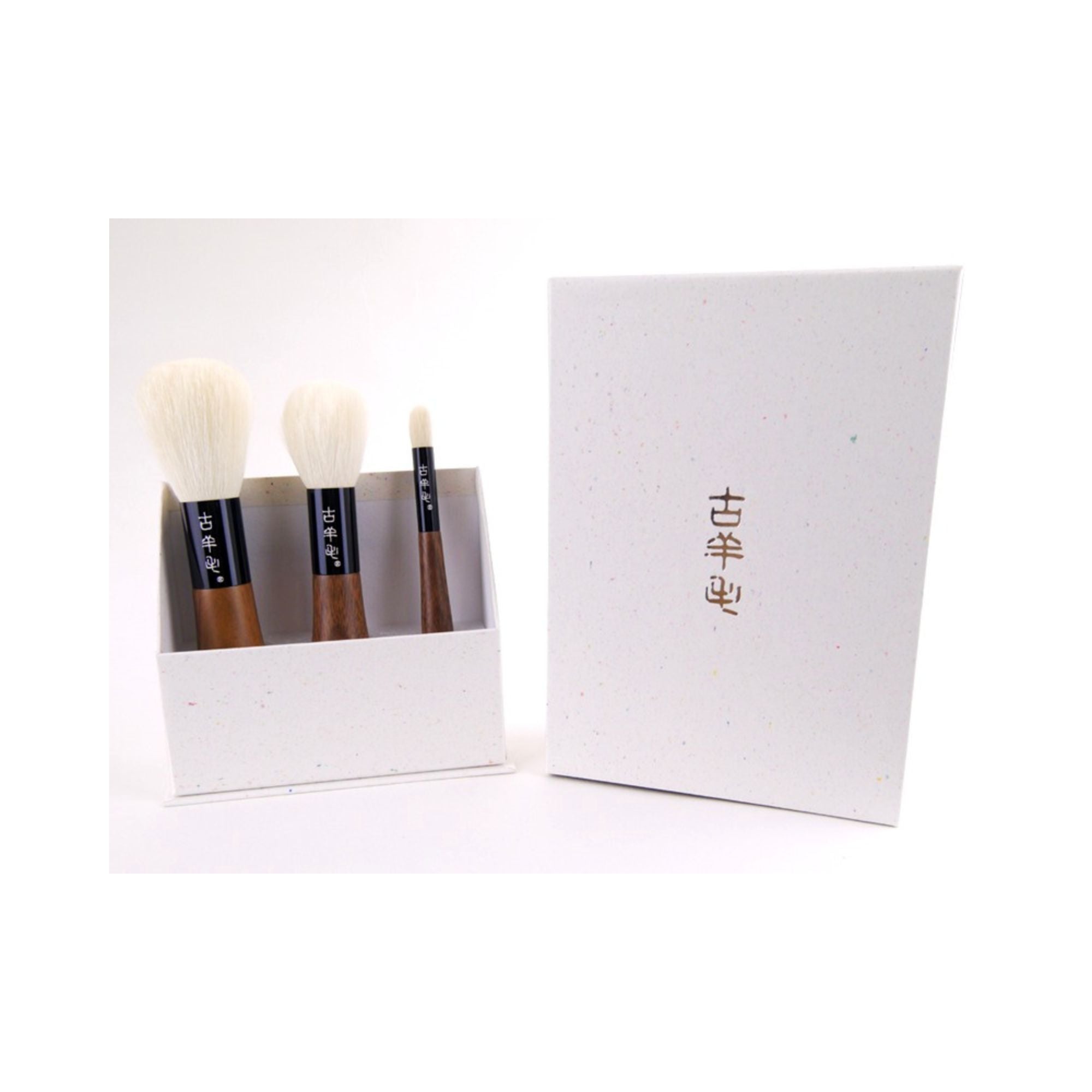 Koyomo Walnut Shibucha 3-Brush Set, Hana Series - Fude Beauty, Japanese Makeup Brushes